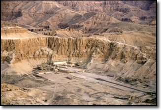 Thebes1